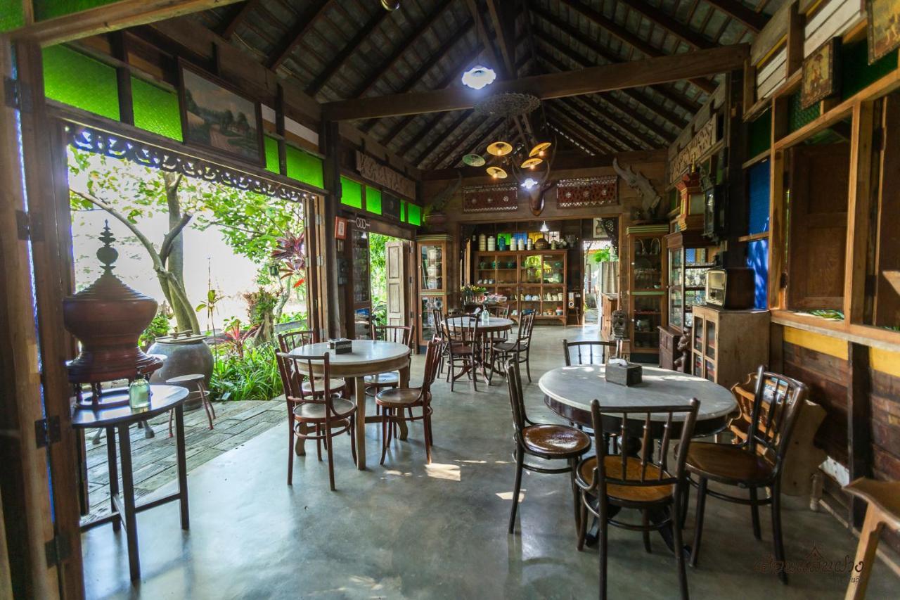 Huen San Fang hotel โรงแรมเฮือนแสนฝาง Buitenkant foto